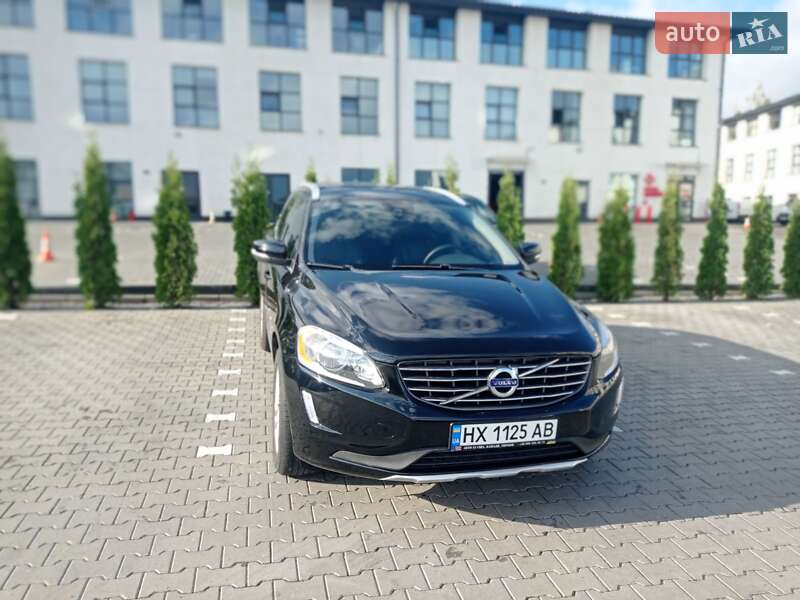 Volvo Xc60 (2015)