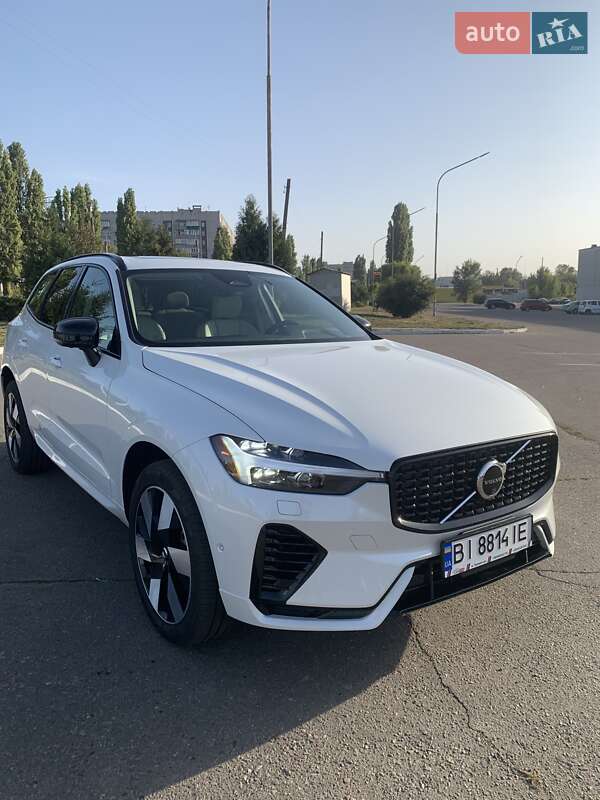 Volvo Xc60 (2023)