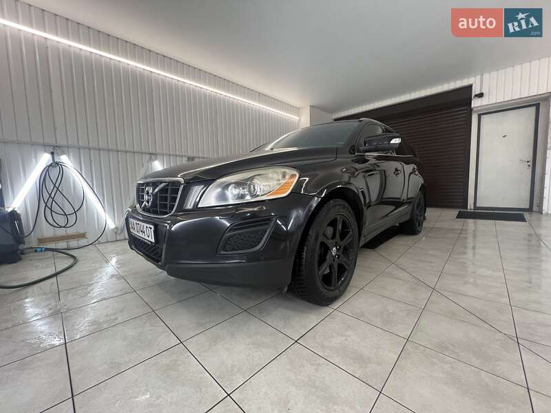 Volvo Xc60 (2011)