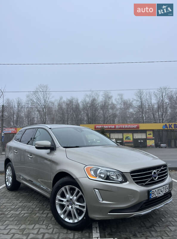 Volvo Xc60 (2015)