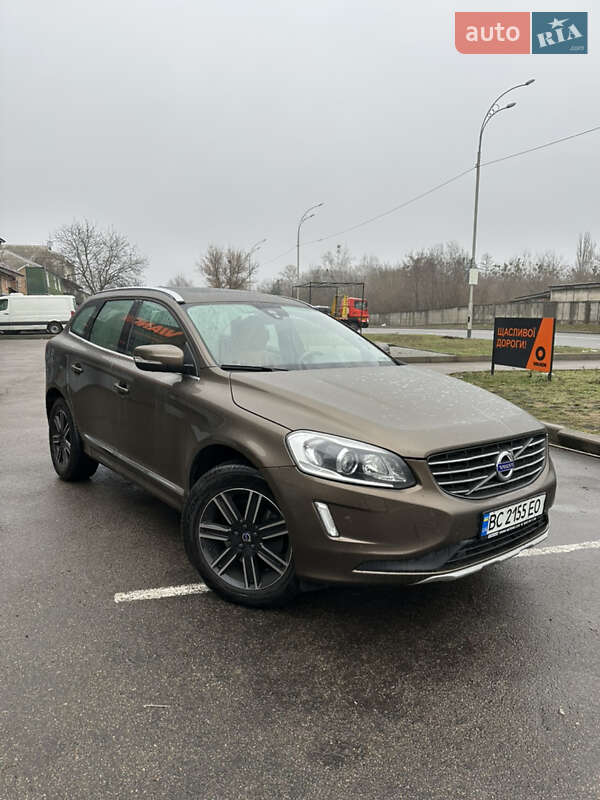 Volvo Xc60 (2016)