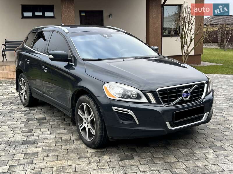 Volvo Xc60 (2011)
