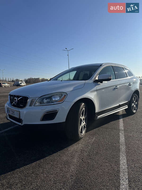 Volvo Xc60 (2012)