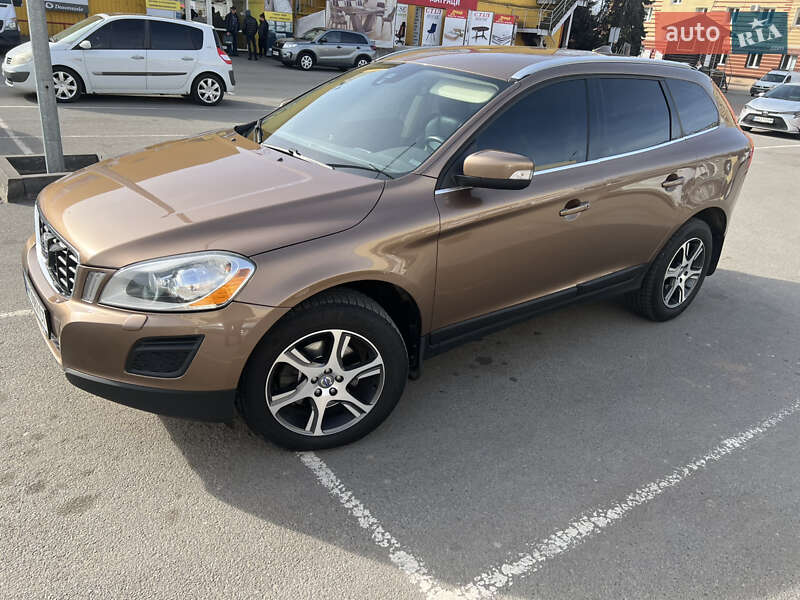 Volvo Xc60 (2013)