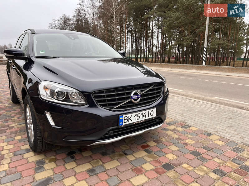 Volvo Xc60 (2015)