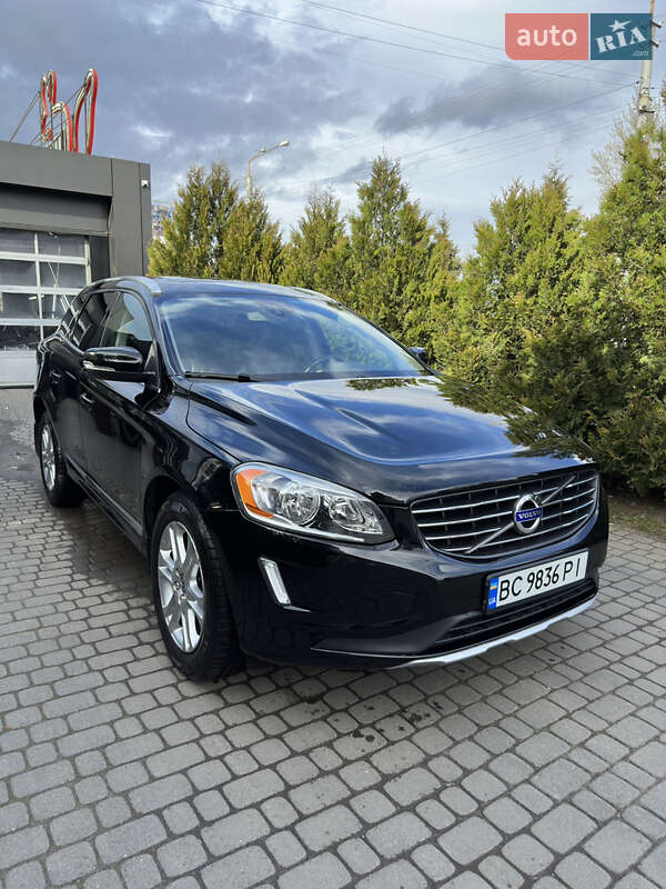 Volvo Xc60 (2015)