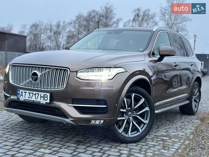 Volvo Xc90 (2017)