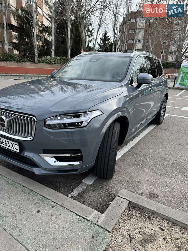 Volvo Xc90 (2023)