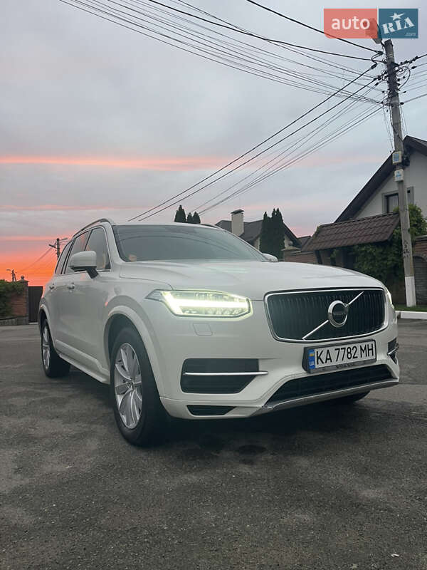 Volvo Xc90 (2015)