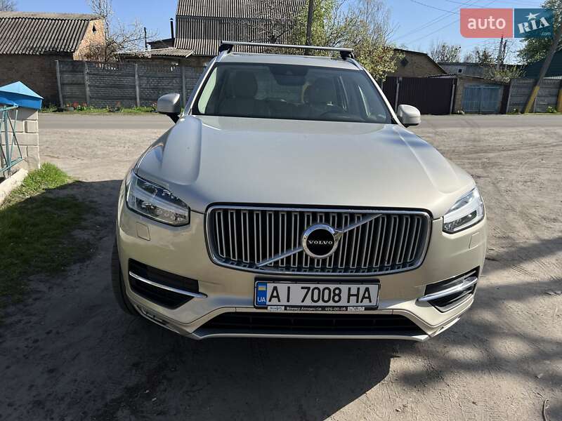 Volvo Xc90 (2015)