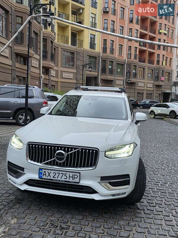 Volvo Xc90 (2019)