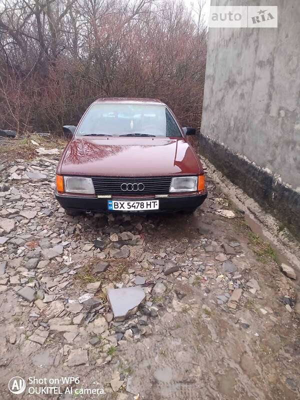 Audi 100 (1985)