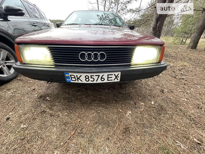 Audi 100 (1990)