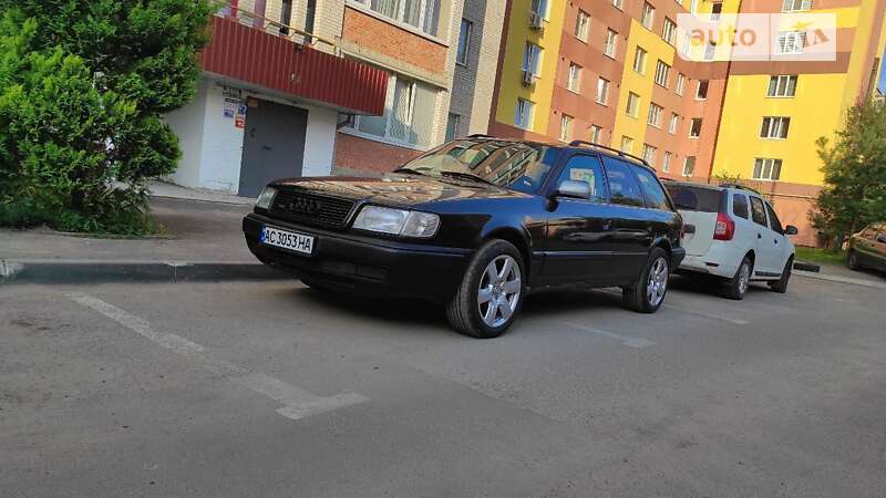 Audi 100 (1993)
