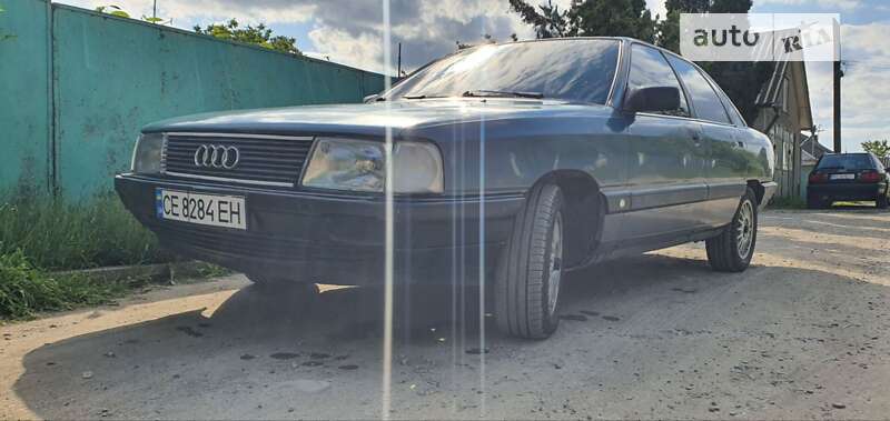 Audi 100 (1989)