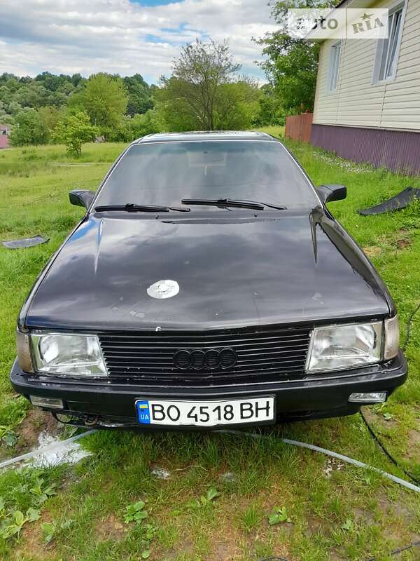 Audi 100 (1990)