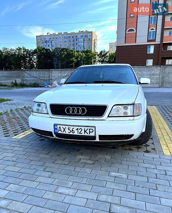 Audi 100 (1995)