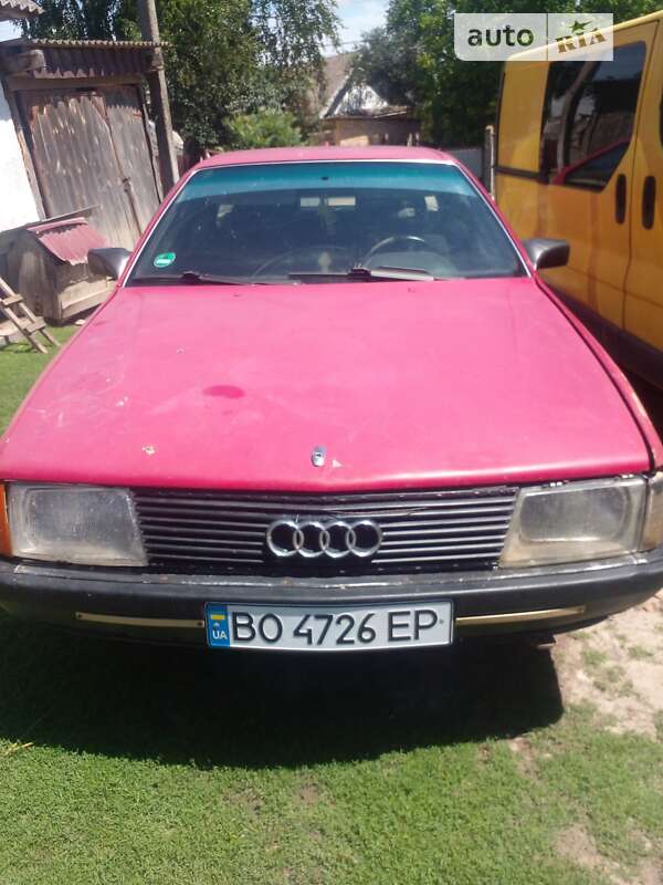 Audi 100 (1985)