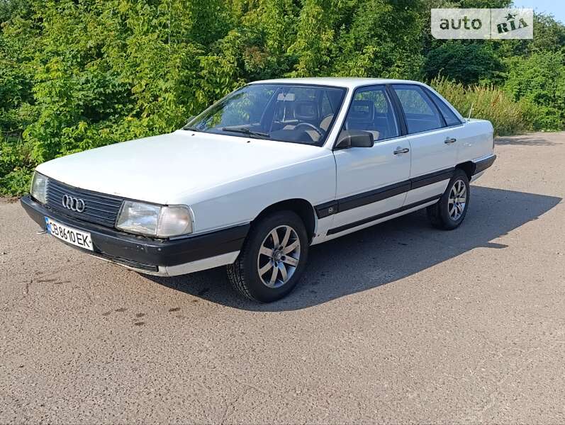 Audi 100 (1986)
