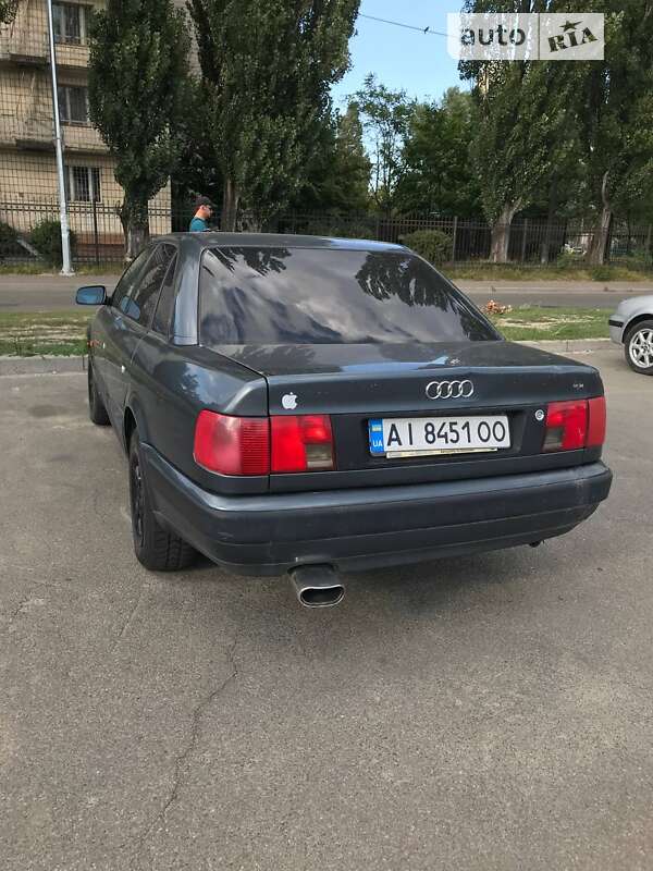 Audi 100 (1994)