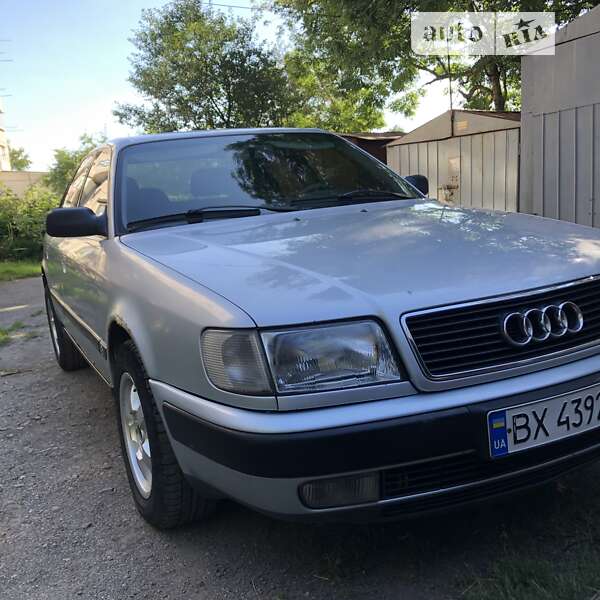 Audi 100 (1992)