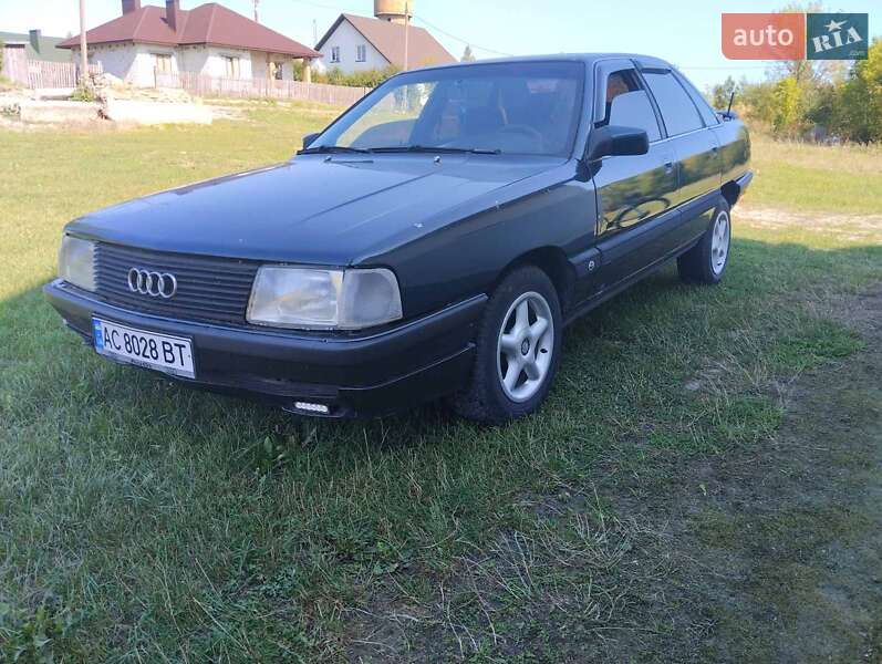 Audi 100 (1988)