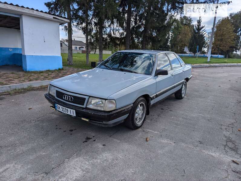 Audi 100 (1989)