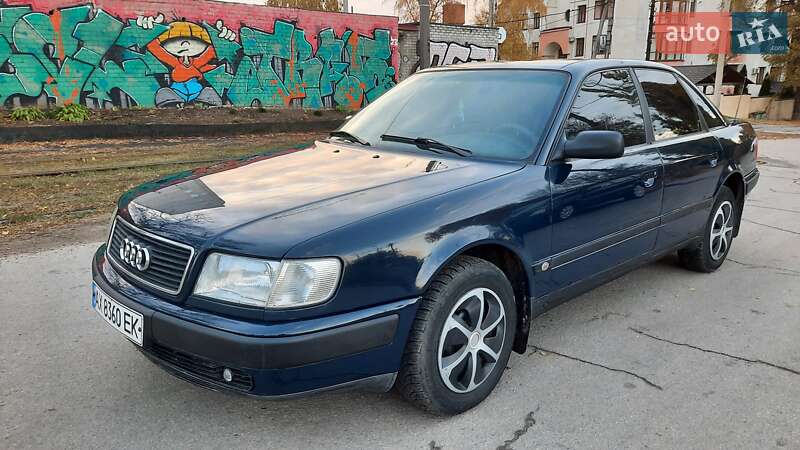 Audi 100 (1993)