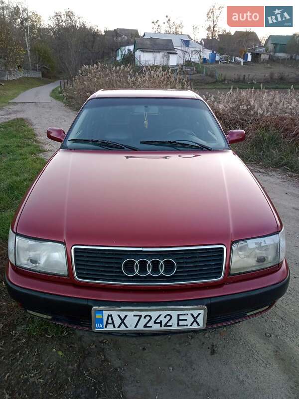 Audi 100 (1992)