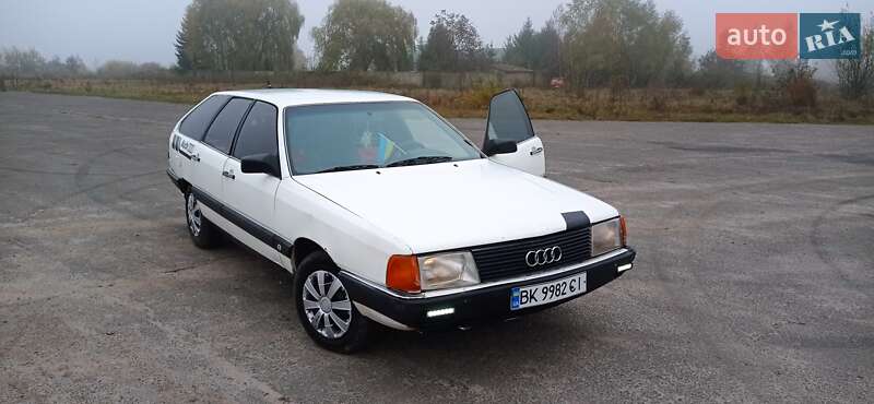 Audi 100 (1988)