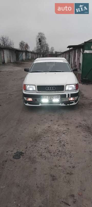 Audi 100 (1992)