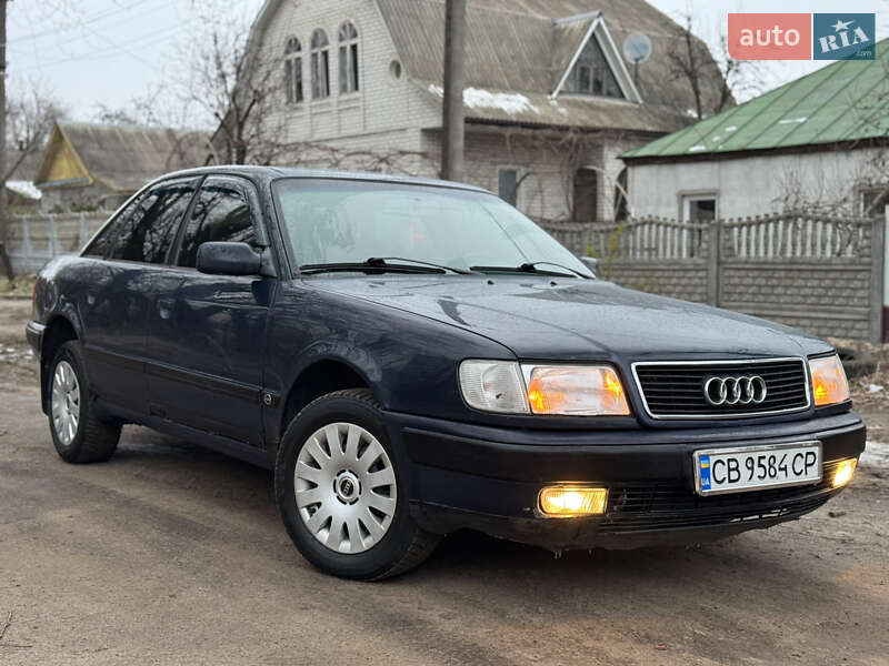 Audi 100 (1992)