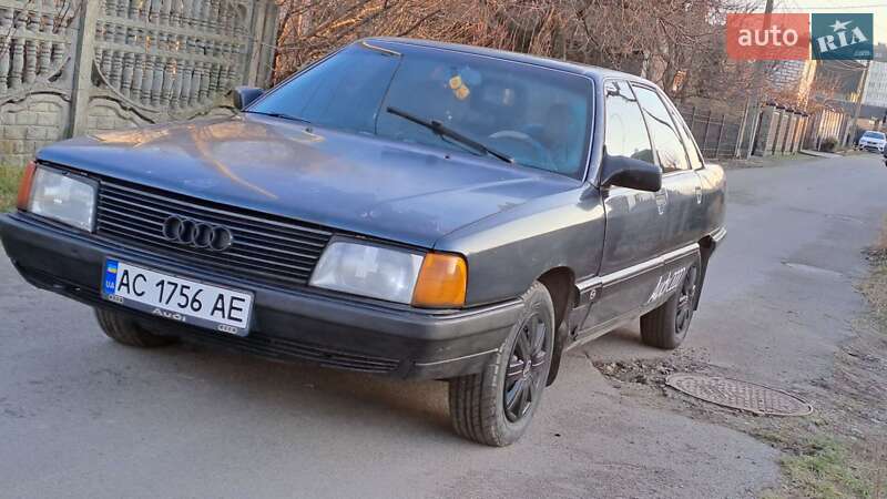 Audi 100 (1990)