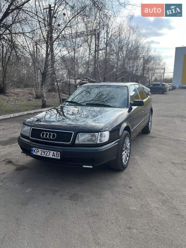 Audi 100 (1993)
