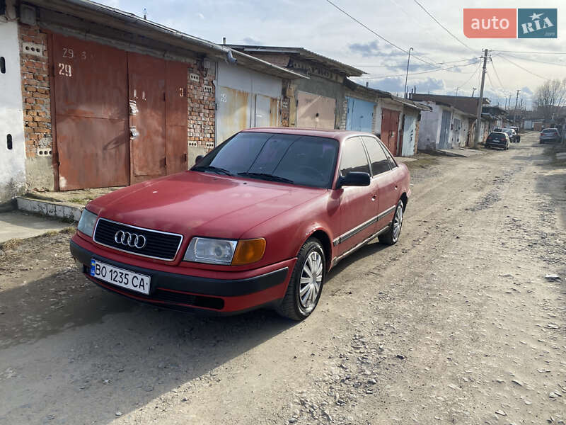 Audi 100 (1992)