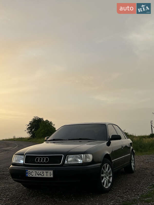 Audi 100 (1994)