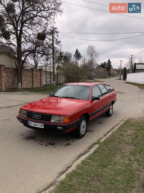 Audi 100 (1987)