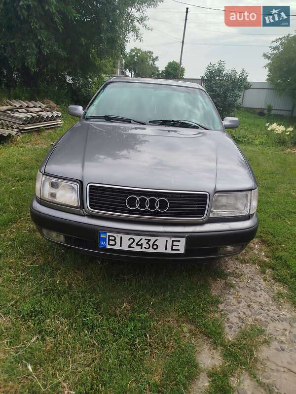 Audi 100 (1992)