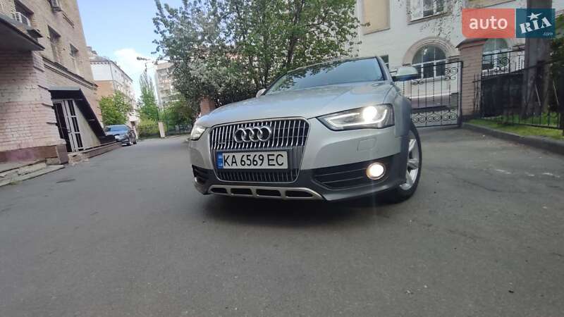 Audi A4 allroad (2012)