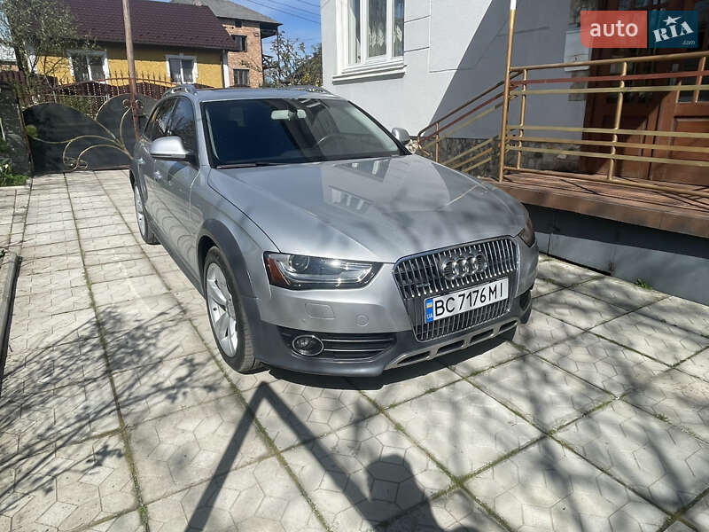 Audi A4 allroad (2014)