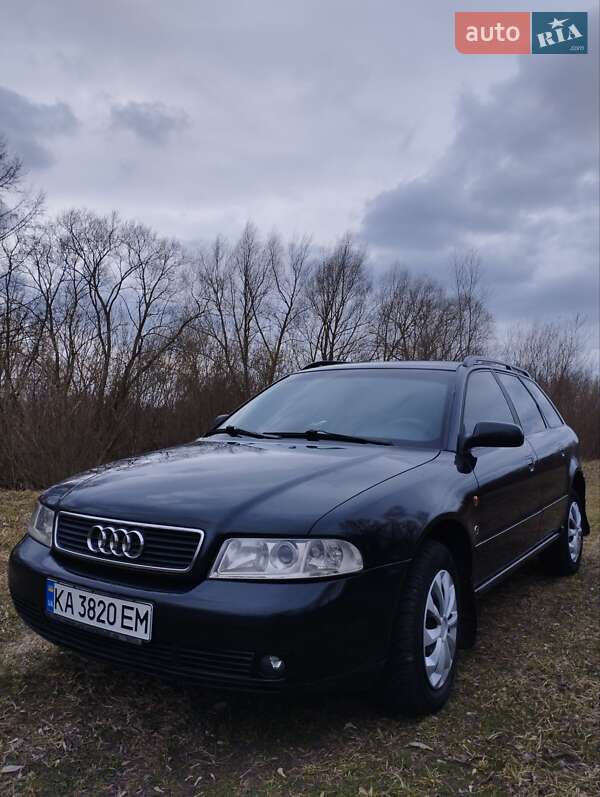 Audi A4 (1997)