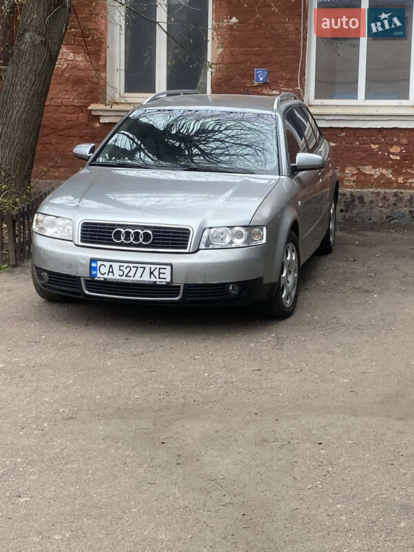 Audi A4 (2004)
