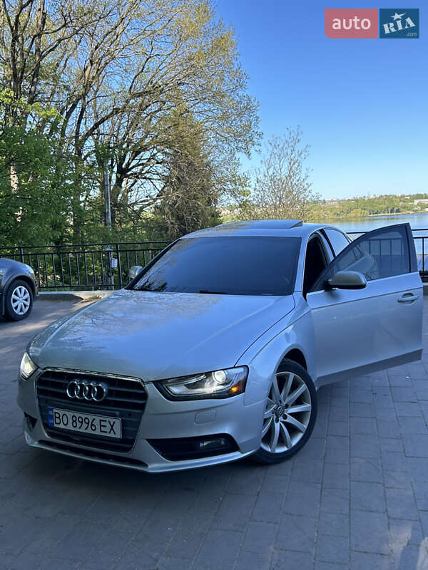 Audi A4 (2012)