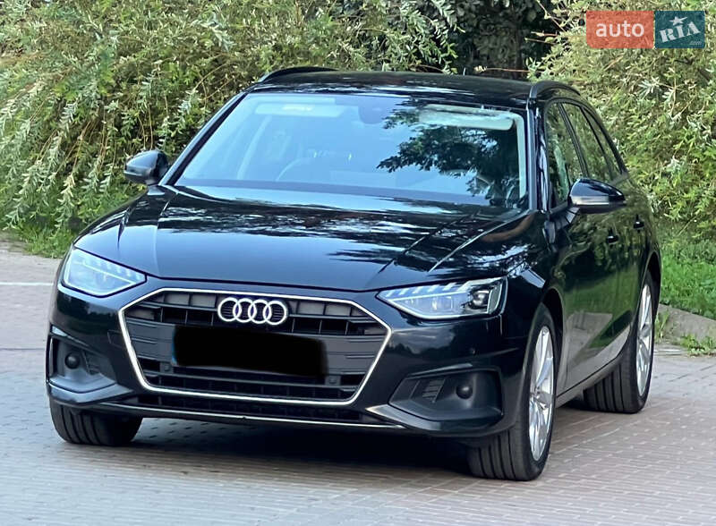 Audi A4 (2019)