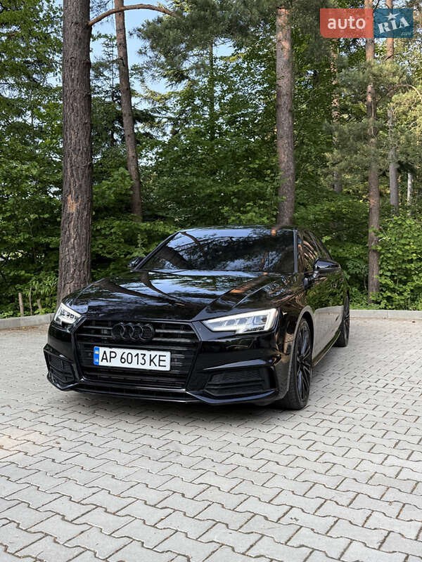 Audi A4 (2018)