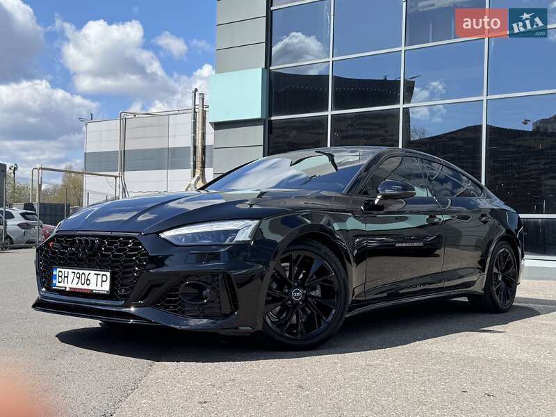 Audi A5 (2022)