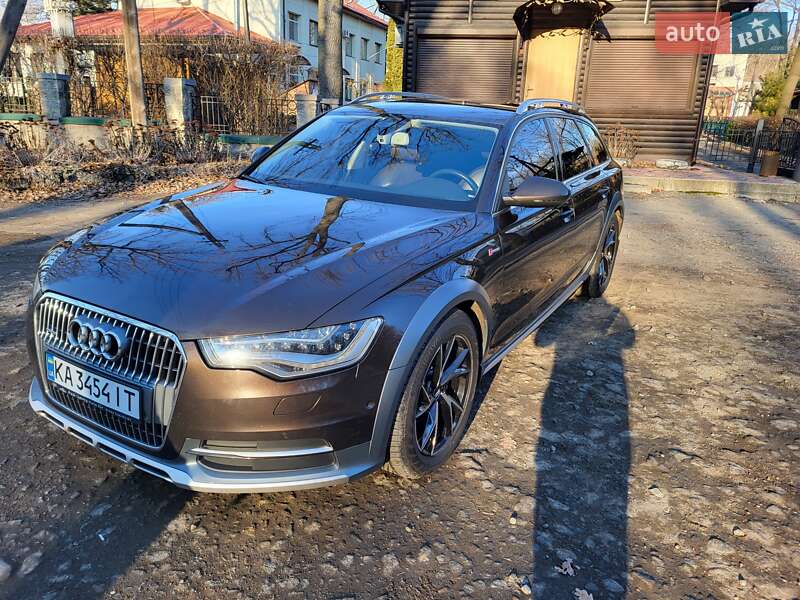Audi A6 allroad (2012)