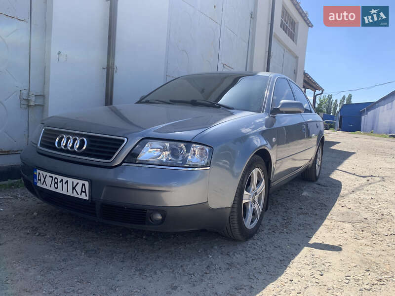 Audi A6 (2000)