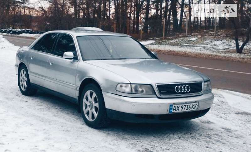 Audi A8 (1996)