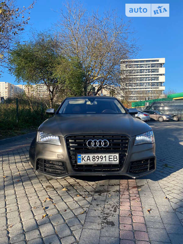 Audi A8 (2011)
